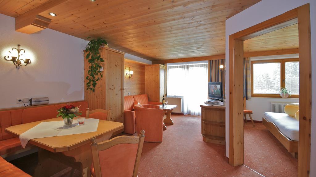 Komfort-Apartments Zufriedenheit Leutasch Quarto foto